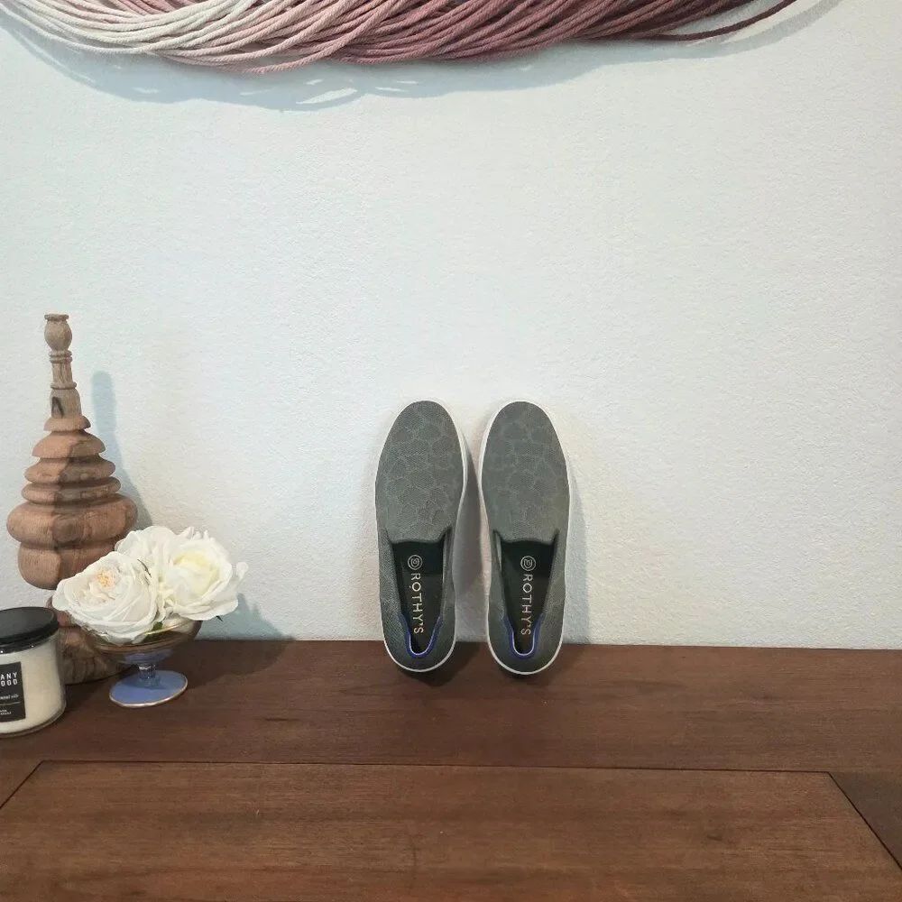 Rothy's Slip on Sneaker in Safari Green Sz 9